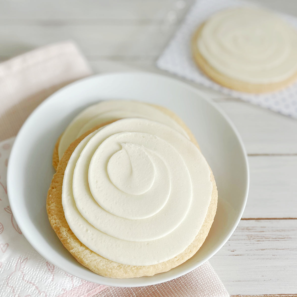 White Frosted 2.5 oz. Shortbread